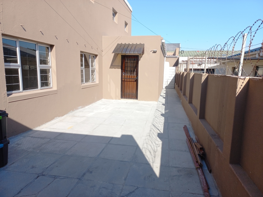 To Let 3 Bedroom Property for Rent in Gatesville Western Cape